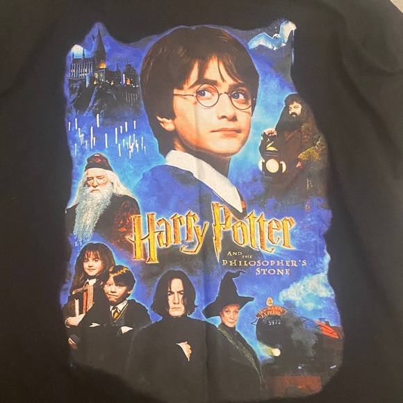 NWOT Warner Bros. Black and Blue Harry Potter T-Shirt - Picture 5 of 5
